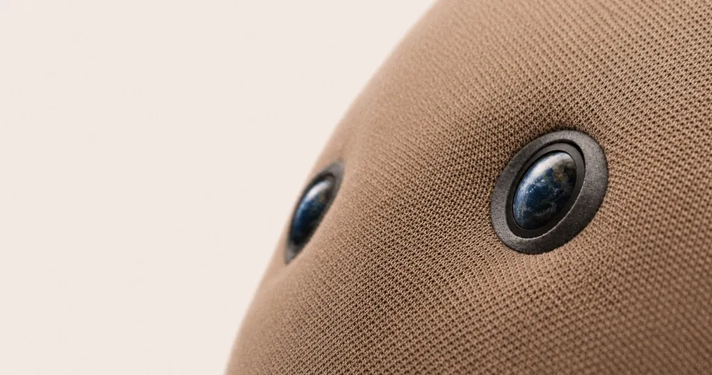 1X Neo, 8 maanden later: de fabriek draait, het robotbrein leert zichzelf bij